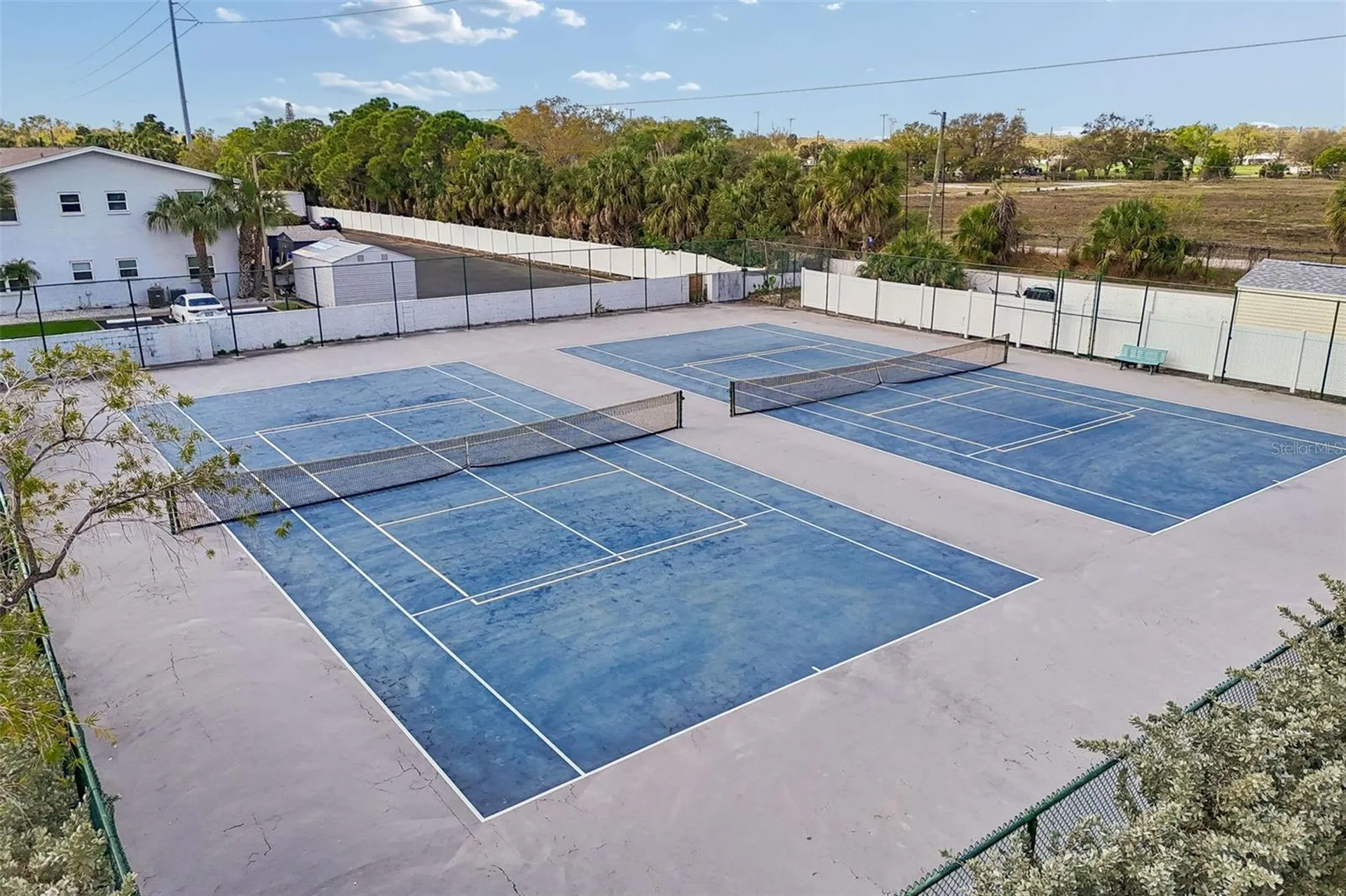 6915 Stones Throw Circle N St Petersburg FL 33710