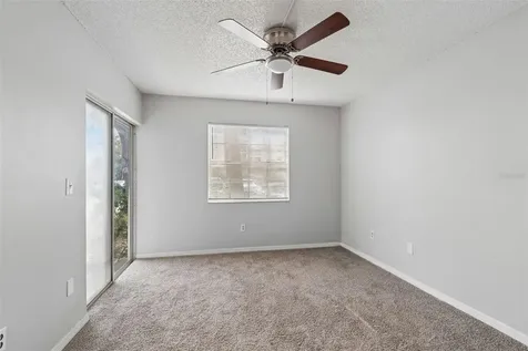 6915 Stones Throw Circle N St Petersburg FL 33710
