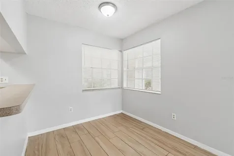 6915 Stones Throw Circle N St Petersburg FL 33710