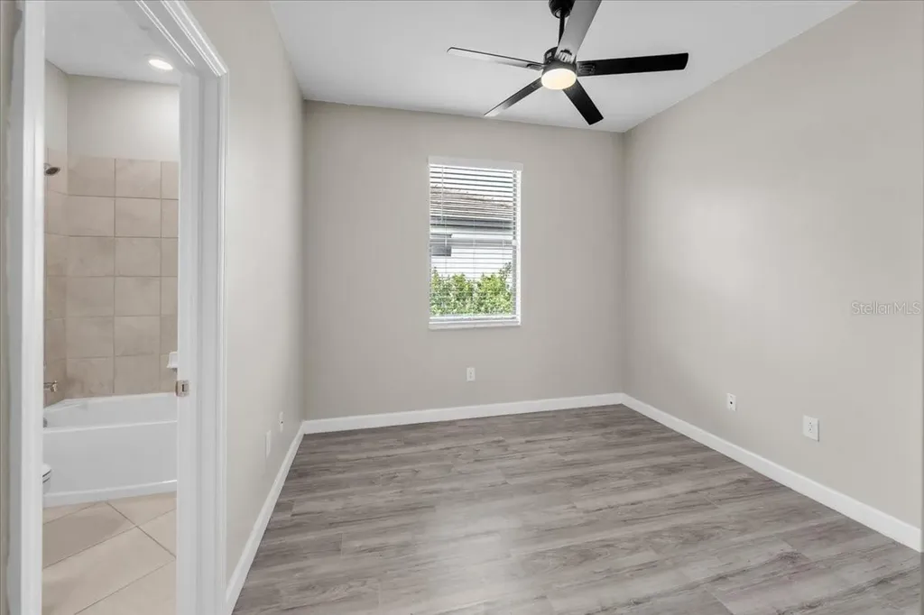 5157 Coral Reef Way Bradenton FL 34211