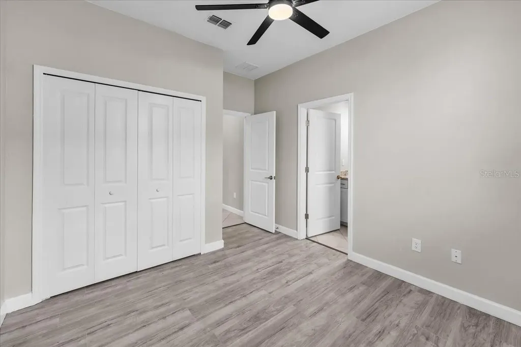 5157 Coral Reef Way Bradenton FL 34211