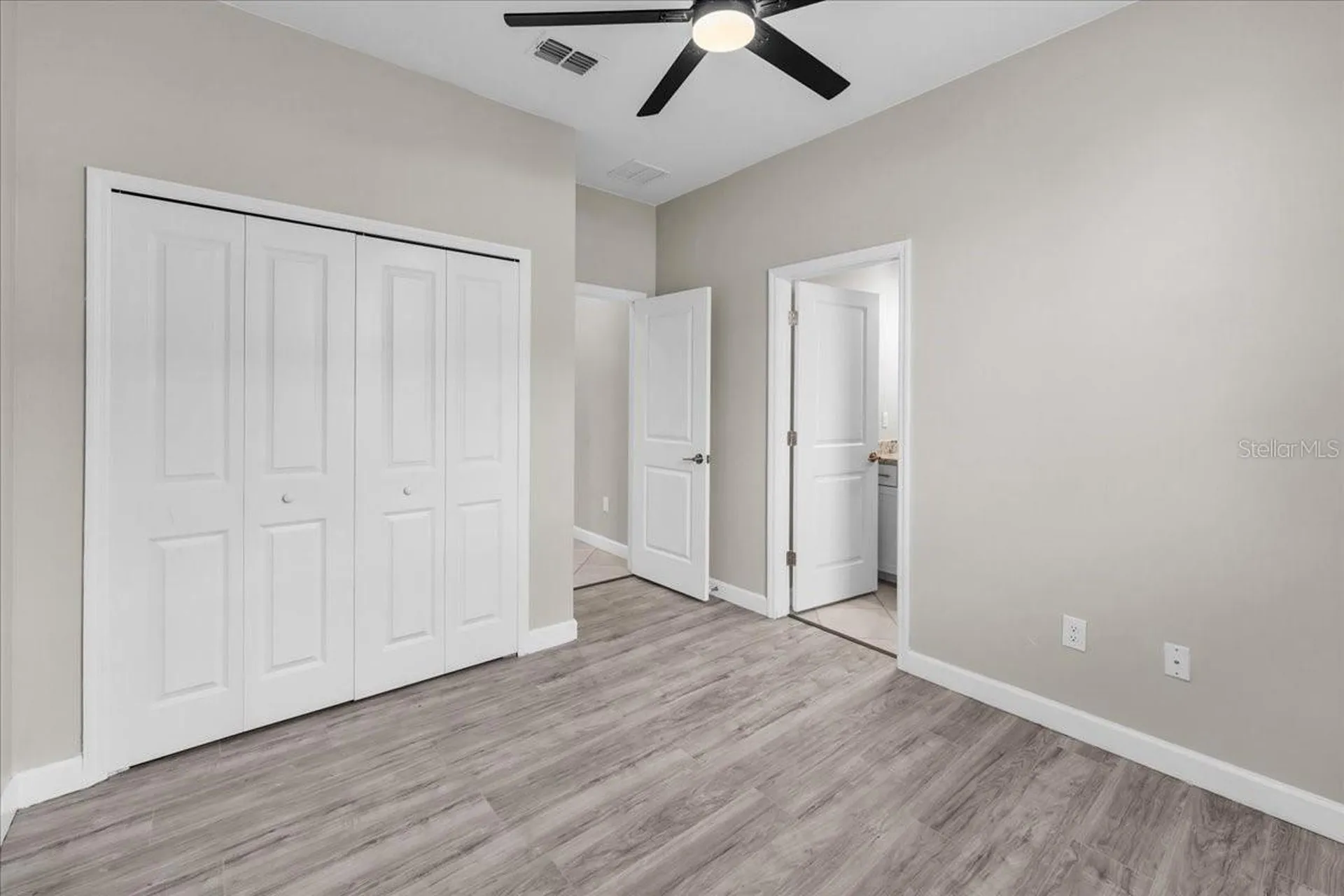 5157 Coral Reef Way Bradenton FL 34211
