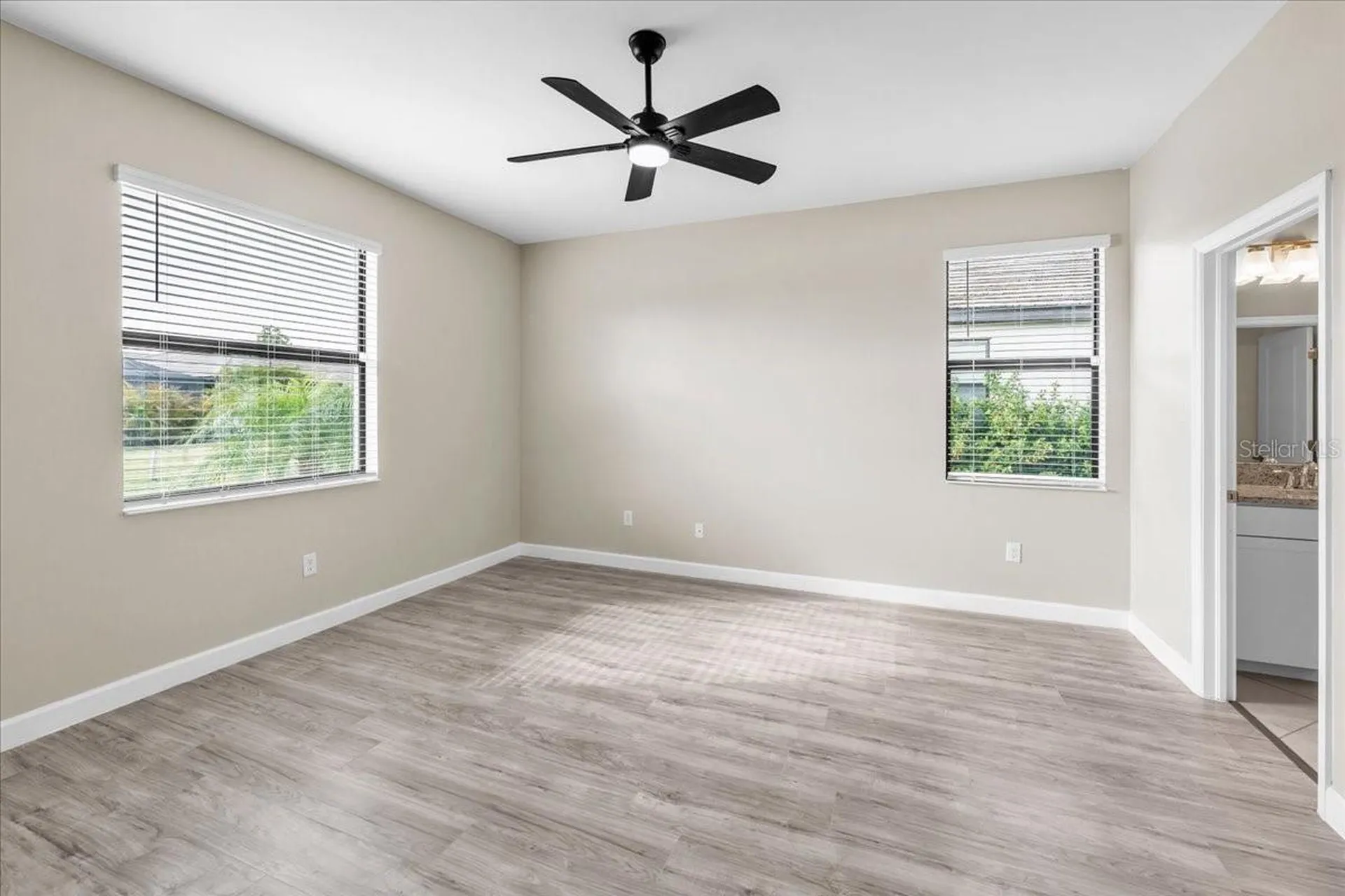 5157 Coral Reef Way Bradenton FL 34211