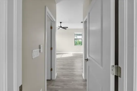 5157 Coral Reef Way Bradenton FL 34211