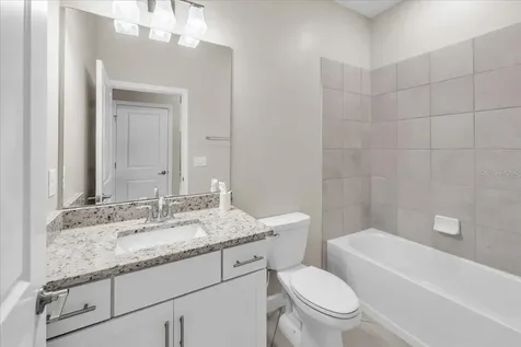5157 Coral Reef Way Bradenton FL 34211
