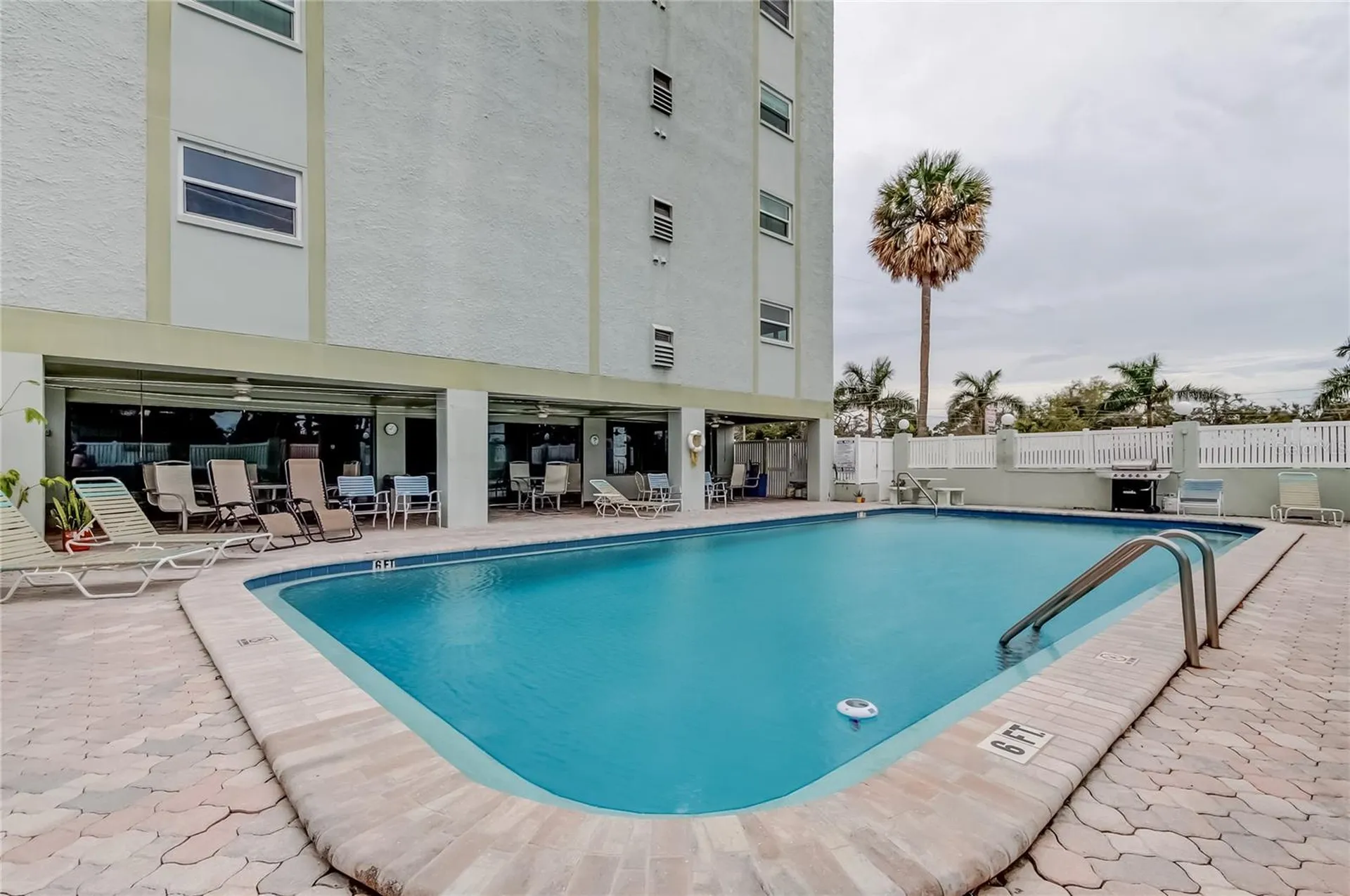 7321 Central Avenue St Petersburg FL 33710