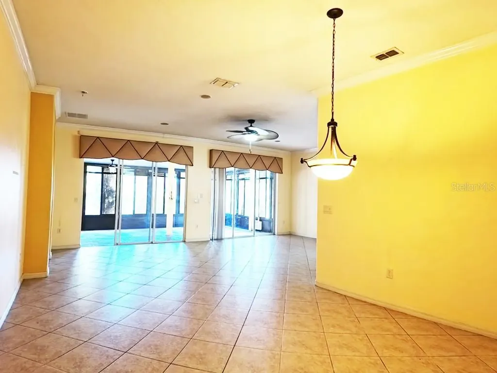 100 Flame Vine Way Groveland FL 34736