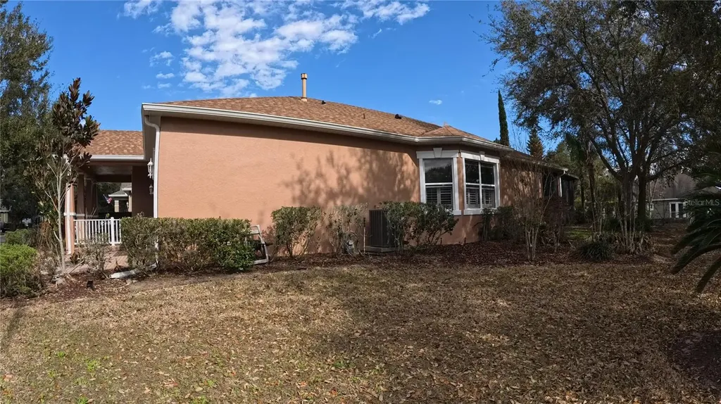 100 Flame Vine Way Groveland FL 34736