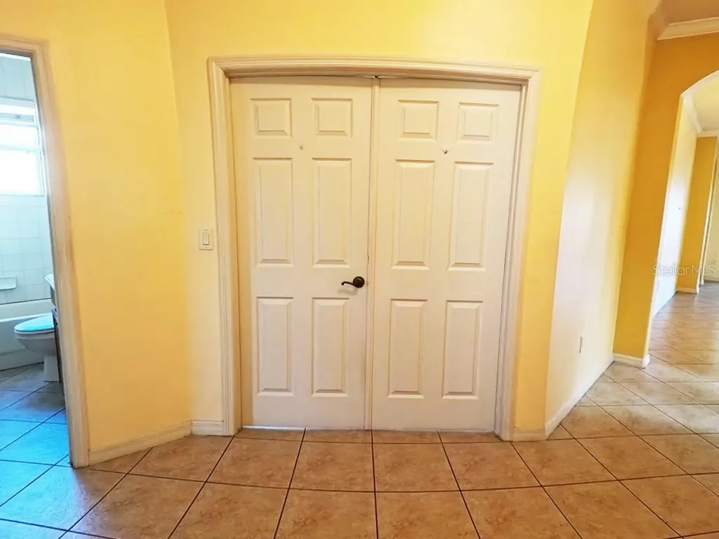100 Flame Vine Way Groveland FL 34736