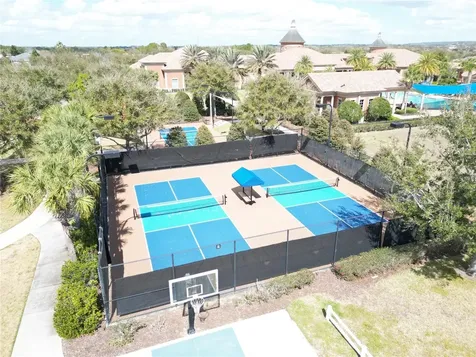 100 Flame Vine Way Groveland FL 34736