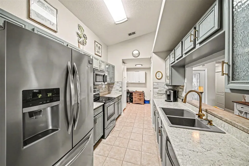 10321 Old Tampa Bay Drive San Antonio FL 33576