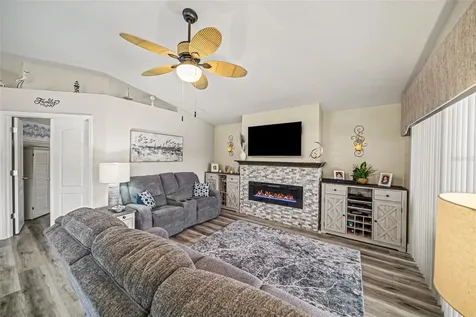 10321 Old Tampa Bay Drive San Antonio FL 33576