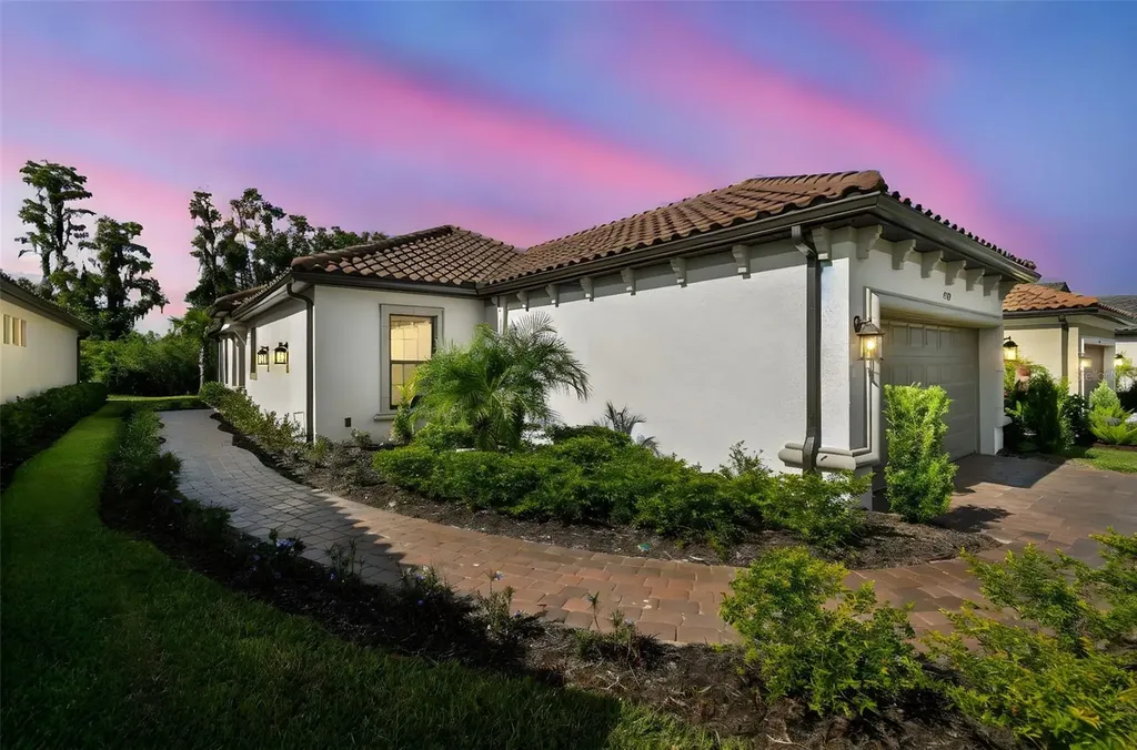 4399 Rosatti Road Wesley Chapel FL 33543