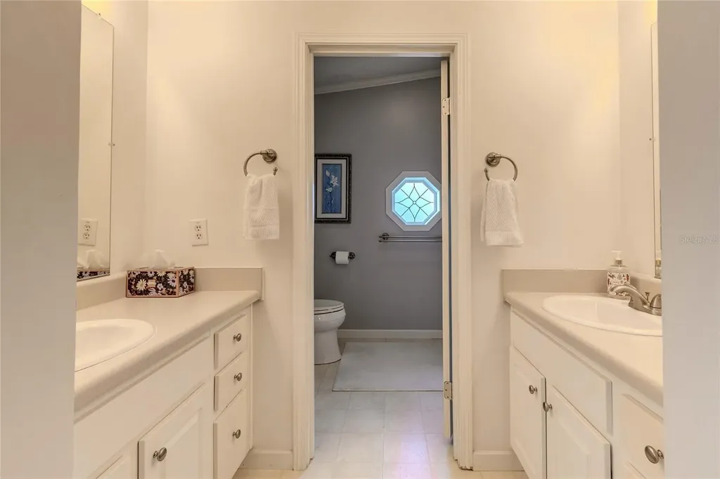 2100 Kings Highway Port Charlotte FL 33980
