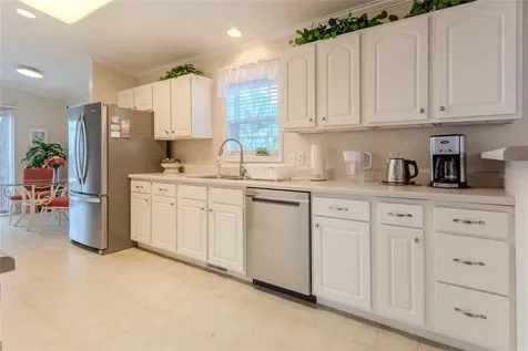 2100 Kings Highway Port Charlotte FL 33980