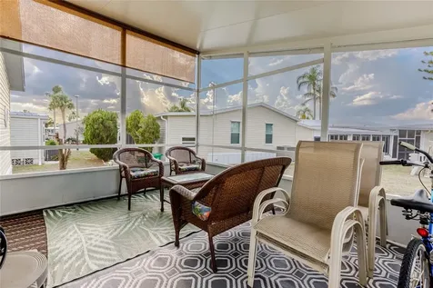 2100 Kings Highway Port Charlotte FL 33980