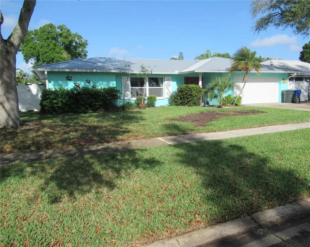 1250 Dinnerbell Lane E Dunedin FL 34698