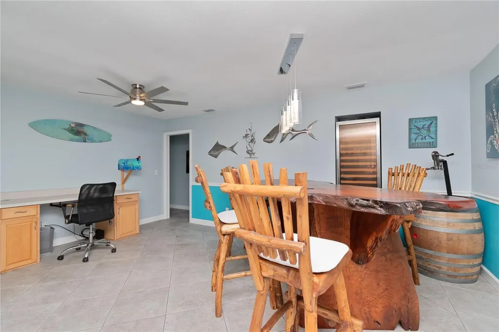 1250 Dinnerbell Lane E Dunedin FL 34698