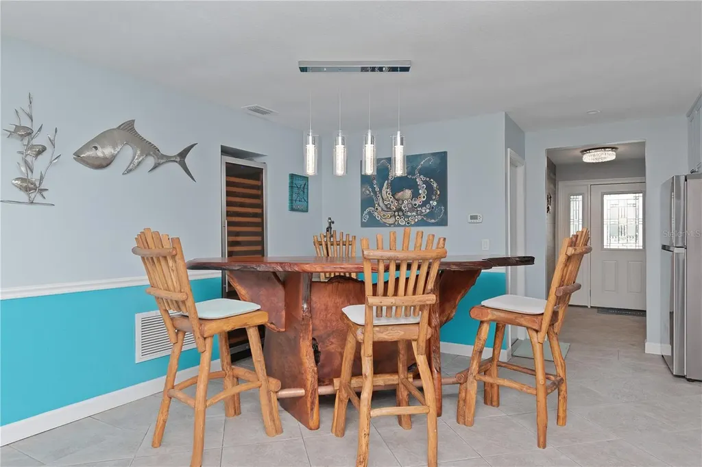 1250 Dinnerbell Lane E Dunedin FL 34698