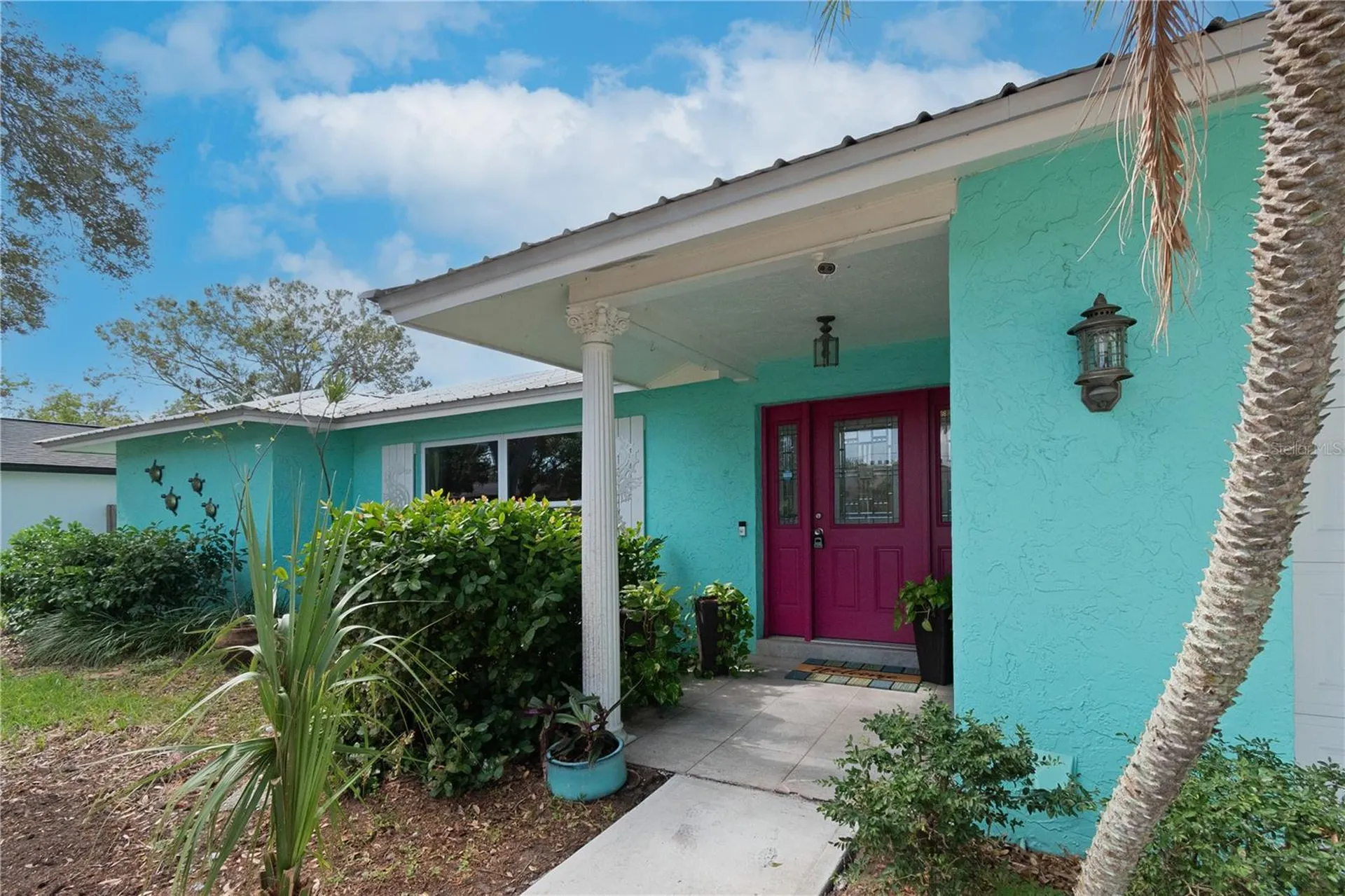 1250 Dinnerbell Lane E Dunedin FL 34698