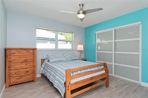 1250 Dinnerbell Lane E Dunedin FL 34698