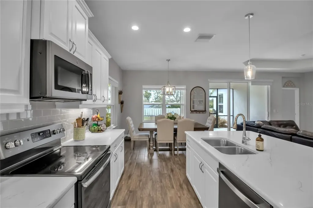 7798 Ridgelake Circle Bradenton FL 34203