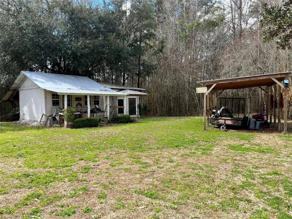5608 W County Road 240 Lake Butler FL 32054