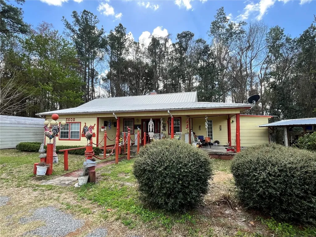 5608 W County Road 240 Lake Butler FL 32054