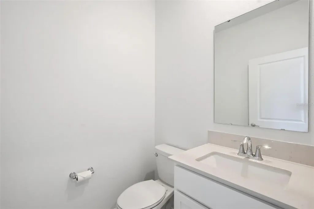 694 Peroni Avenue Debary FL 32713