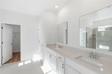 694 Peroni Avenue Debary FL 32713