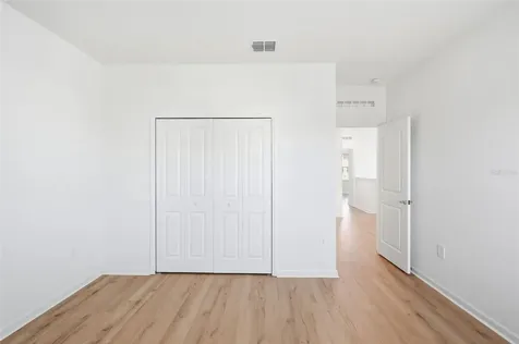 694 Peroni Avenue Debary FL 32713