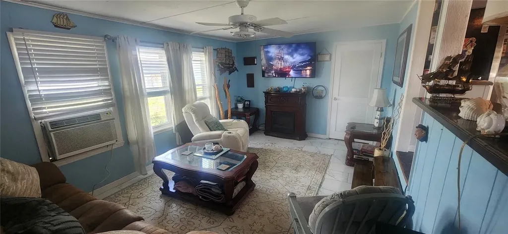 324 Calle Liana Englewood FL 34224