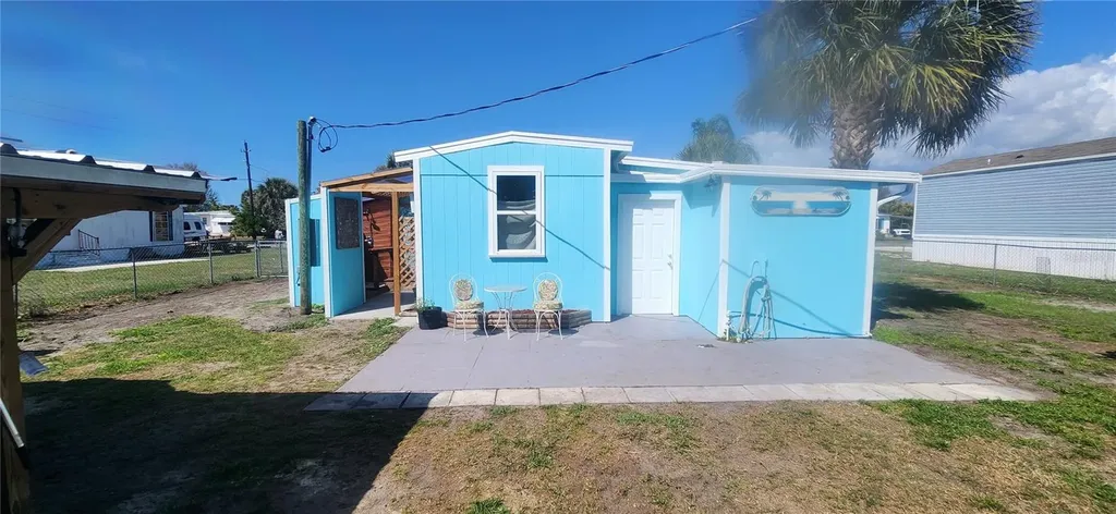 324 Calle Liana Englewood FL 34224