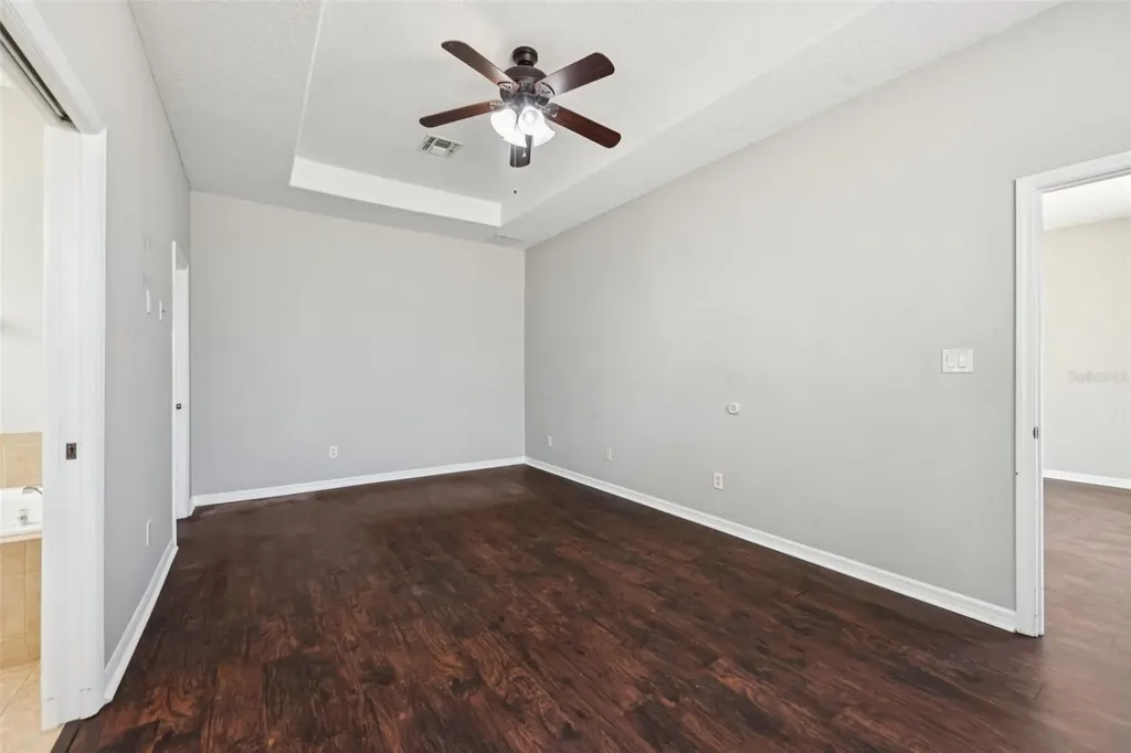 12829 Scout Court Grand Island FL 32735