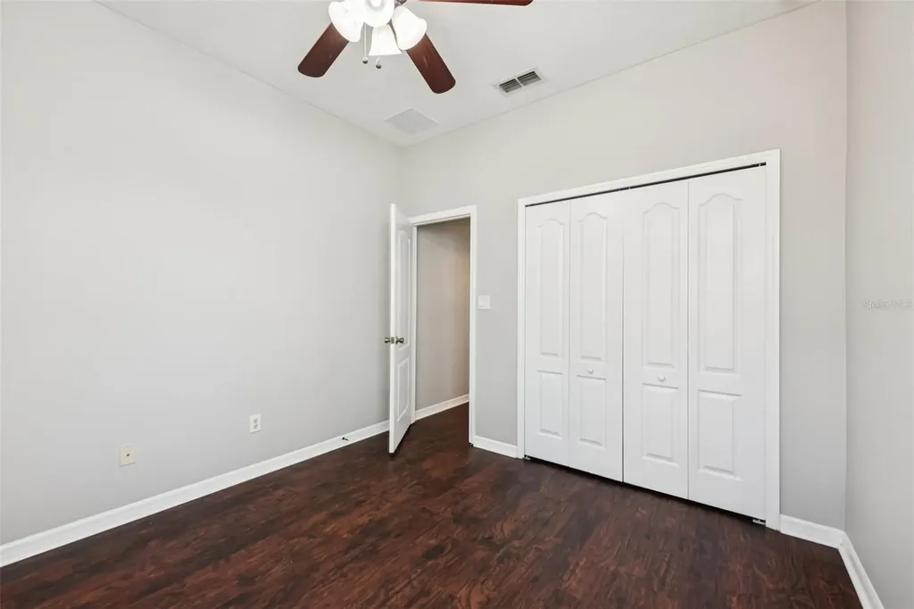 12829 Scout Court Grand Island FL 32735