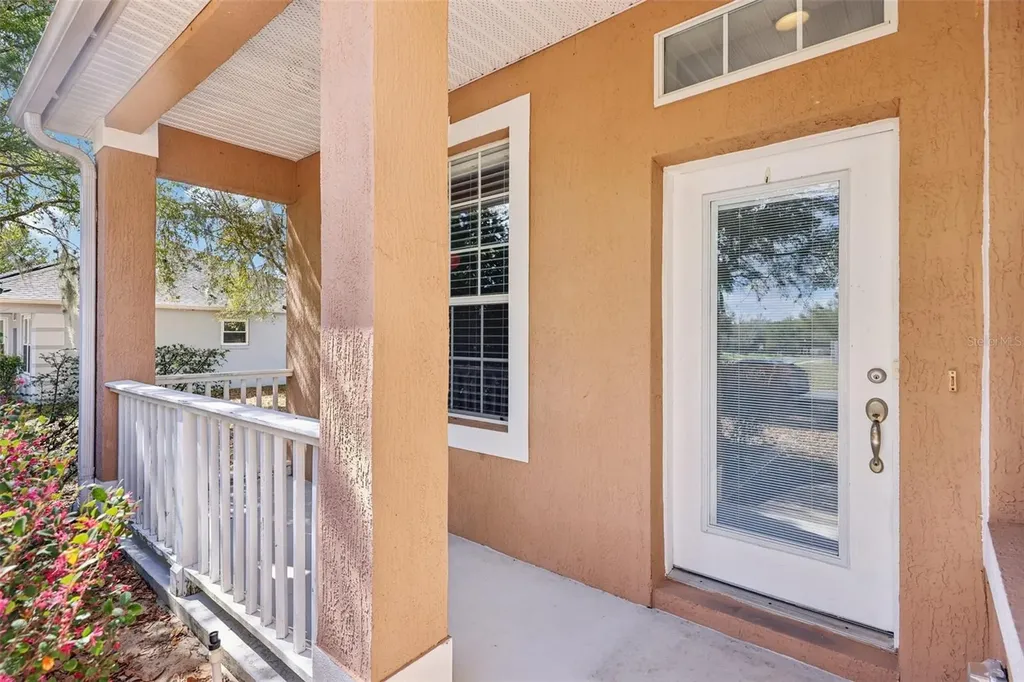 12829 Scout Court Grand Island FL 32735