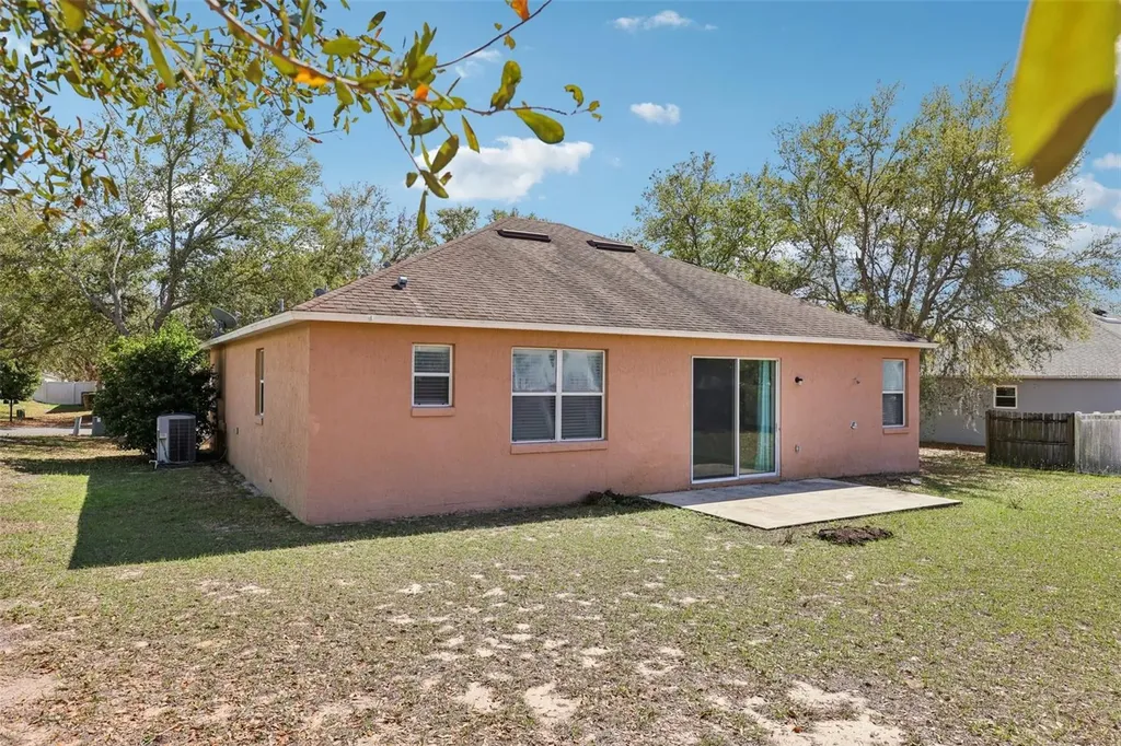 12829 Scout Court Grand Island FL 32735