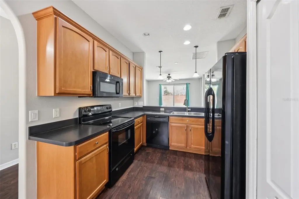 12829 Scout Court Grand Island FL 32735