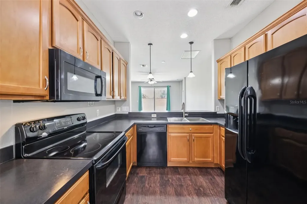 12829 Scout Court Grand Island FL 32735