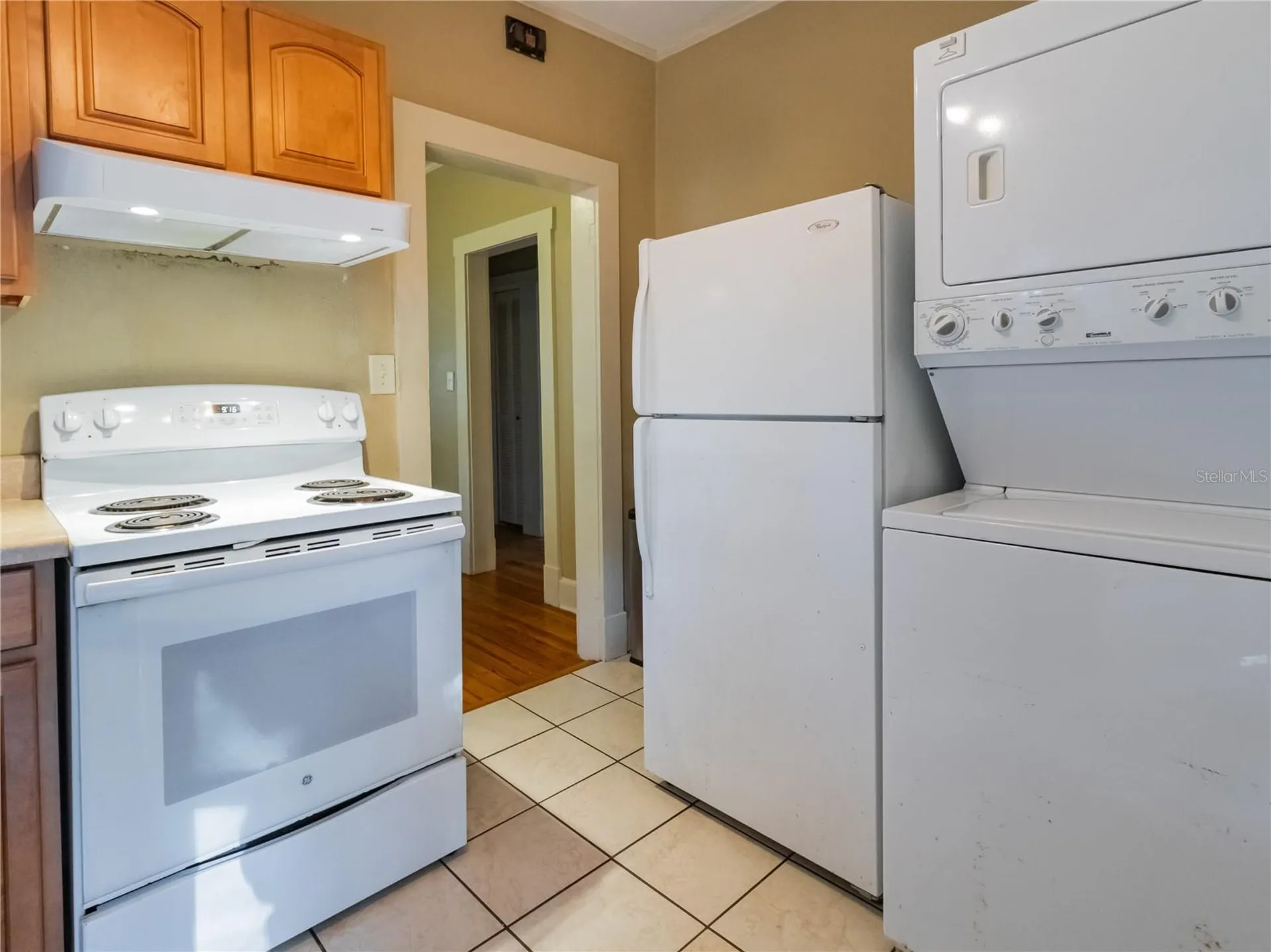 221/223 SE 9th Street Gainesville FL 32601