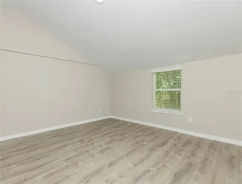 221/223 SE 9th Street Gainesville FL 32601