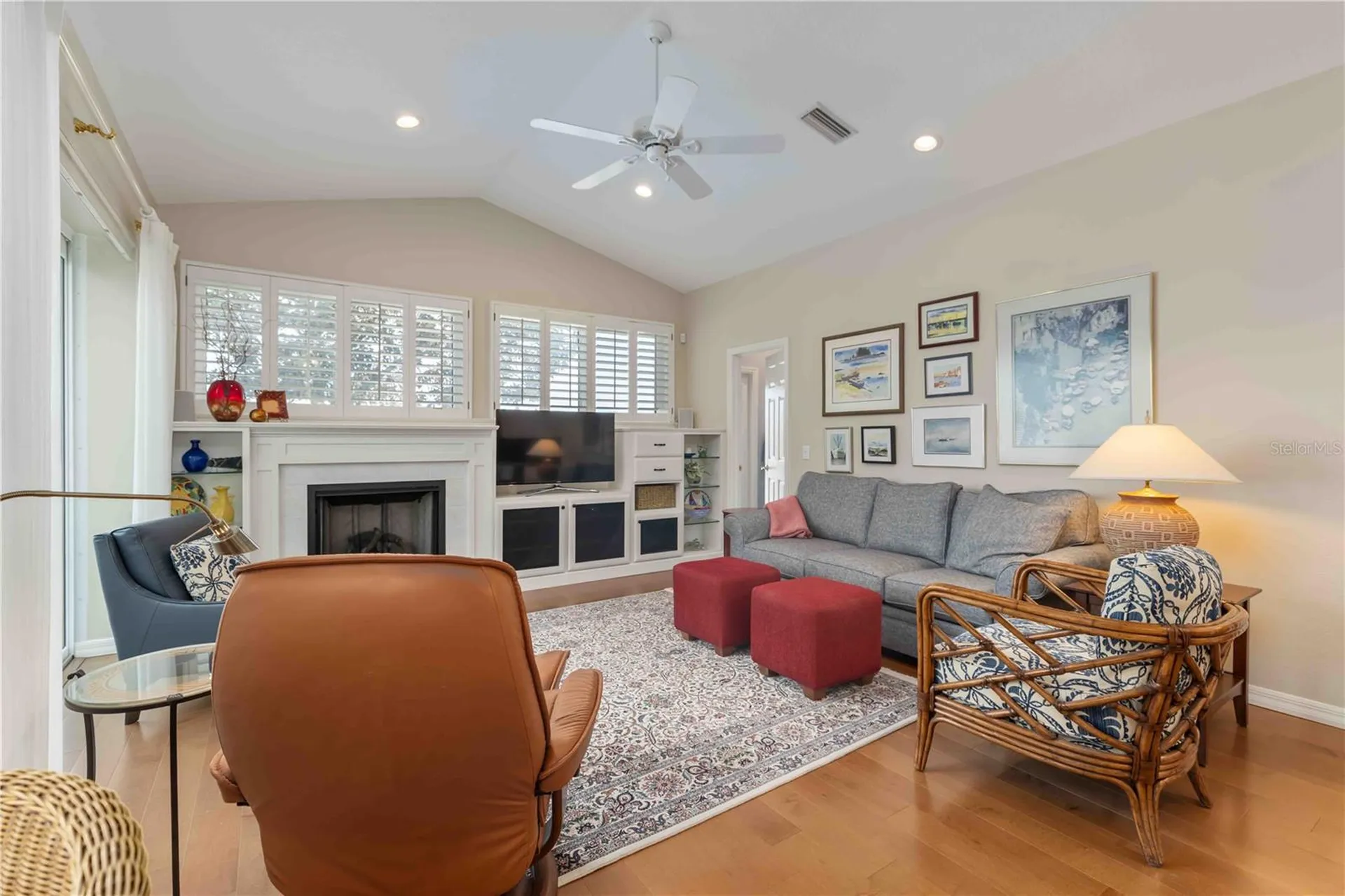 5149 Far Oak Circle Sarasota FL 34238