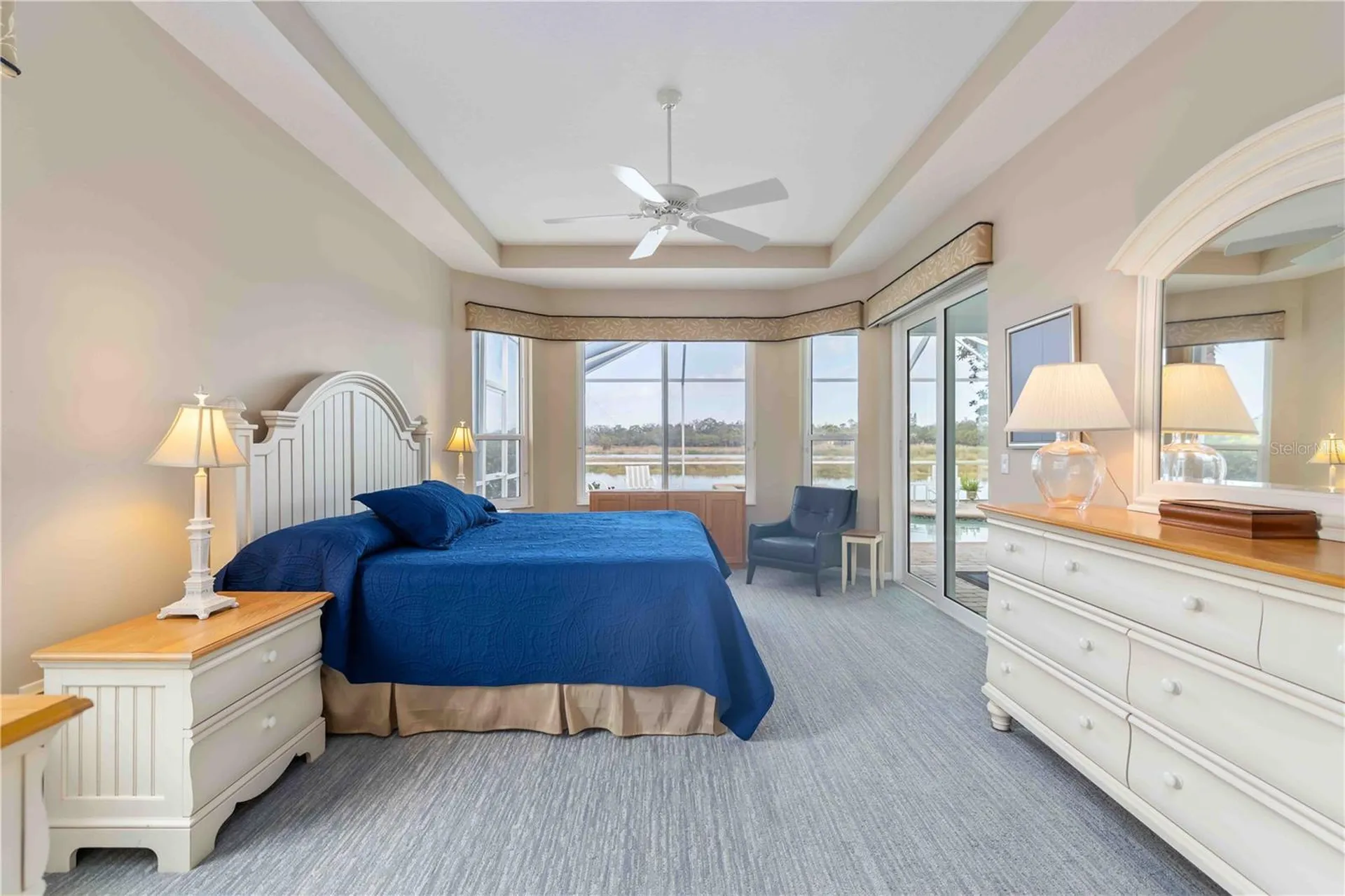 5149 Far Oak Circle Sarasota FL 34238