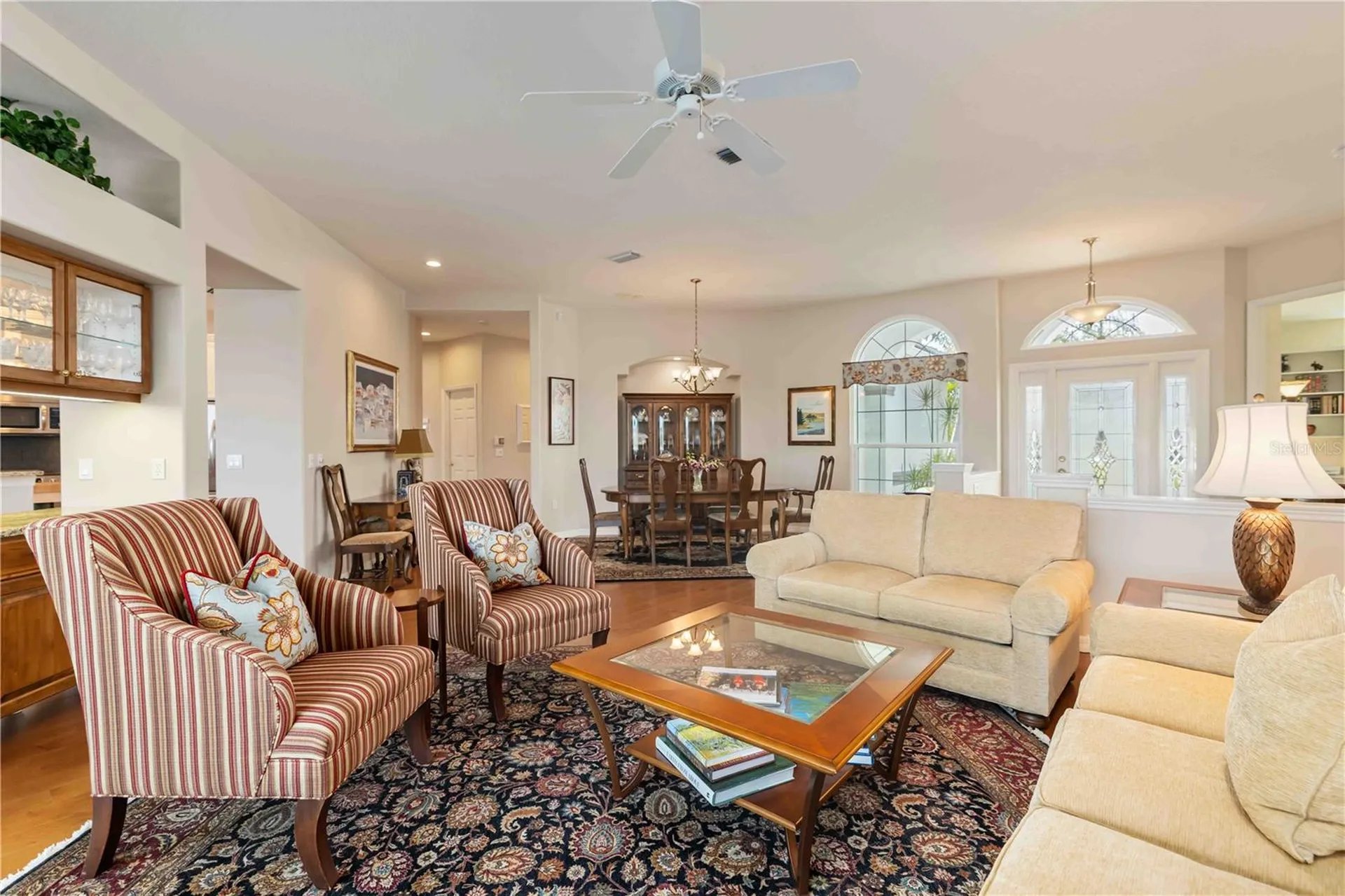 5149 Far Oak Circle Sarasota FL 34238