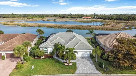 5149 Far Oak Circle Sarasota FL 34238