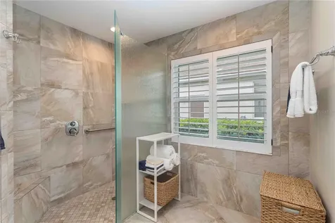 5149 Far Oak Circle Sarasota FL 34238