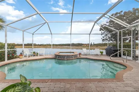 5149 Far Oak Circle Sarasota FL 34238