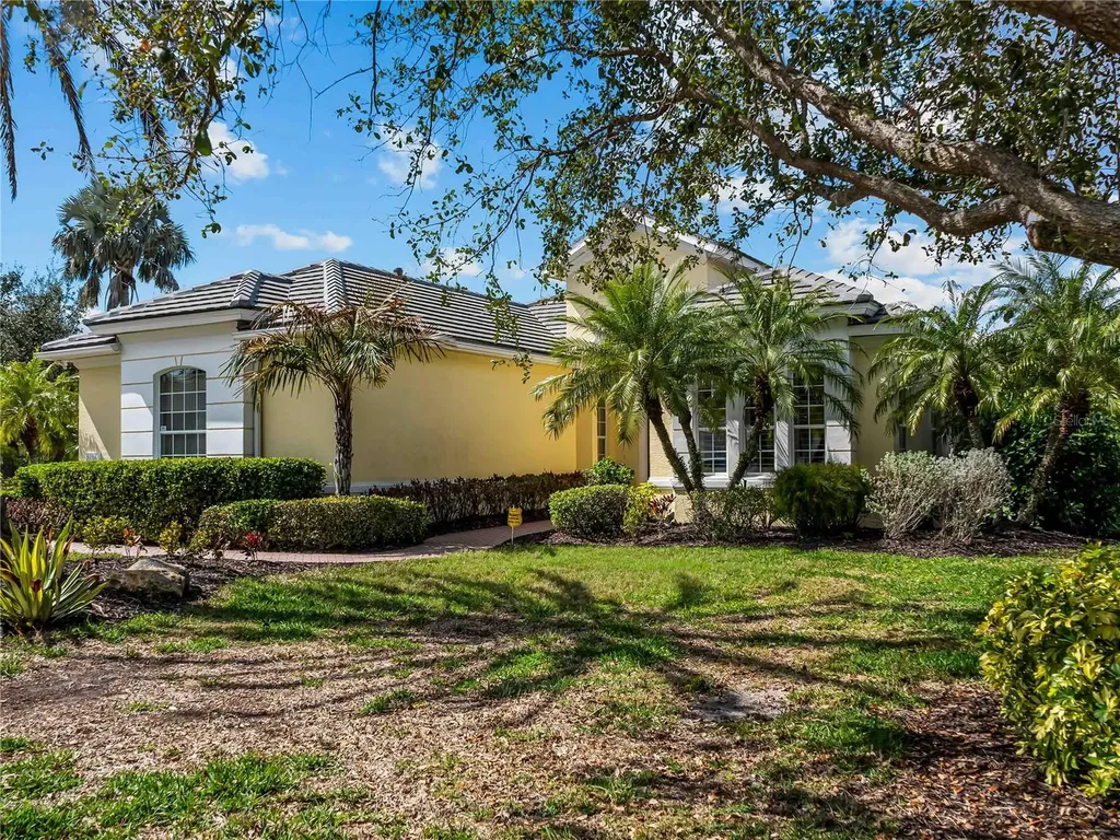 8316 Abingdon Court Bradenton FL 34201