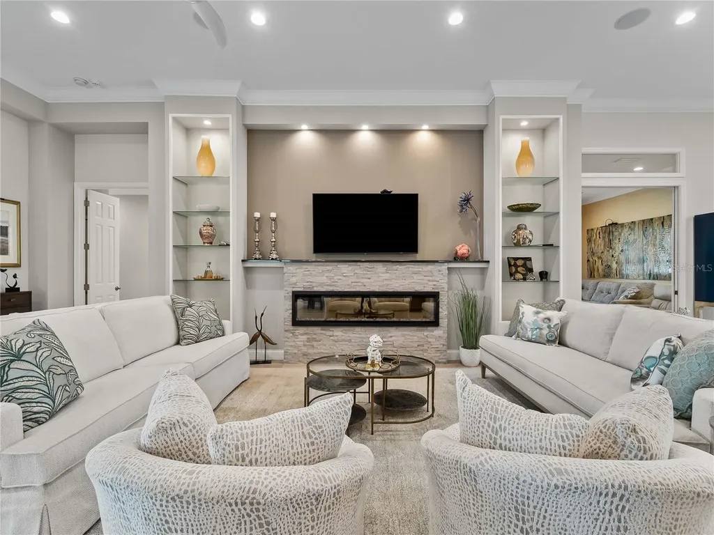 8316 Abingdon Court Bradenton FL 34201