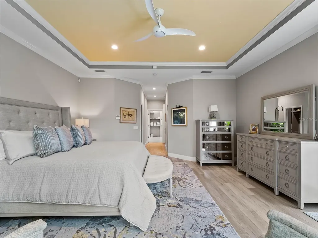 8316 Abingdon Court Bradenton FL 34201